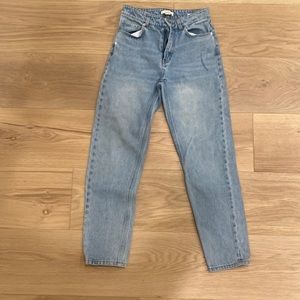 This jean is from H&M. On the back it is embroidered with a cherry.